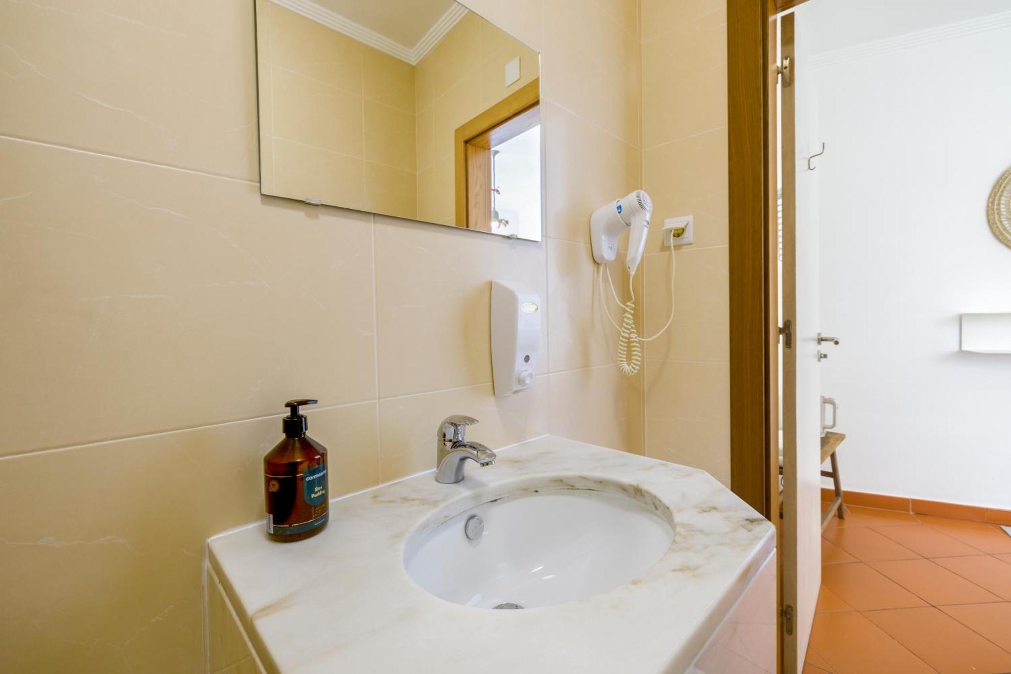 Casa Luma B&B Lagos Eksteriør bilde
